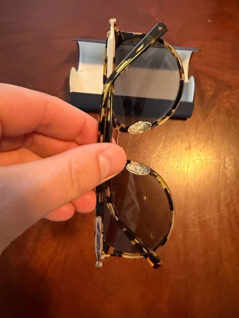Warby Parker women’s Sunglasses - Picture 5 of 5